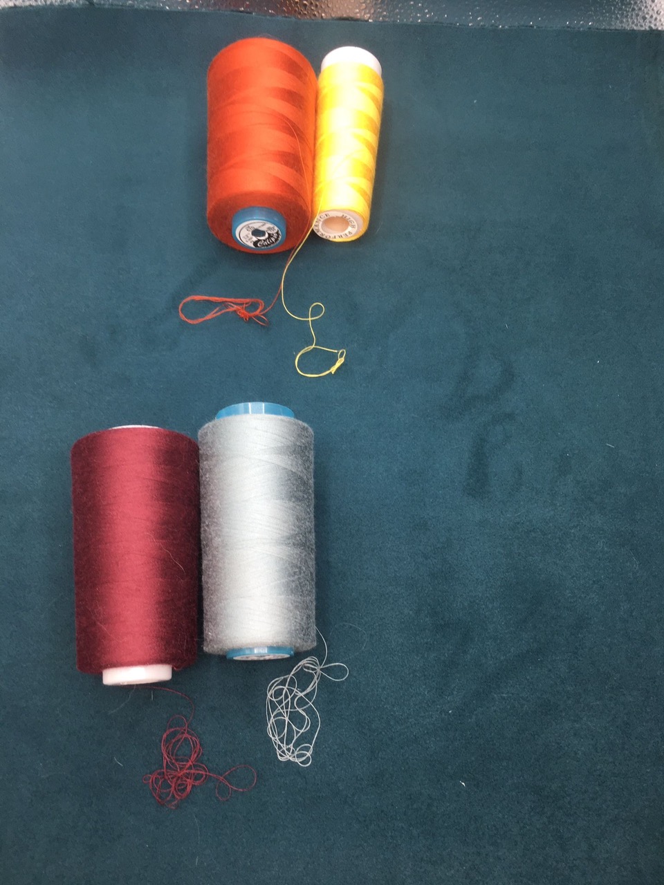Matching silk thread colours
